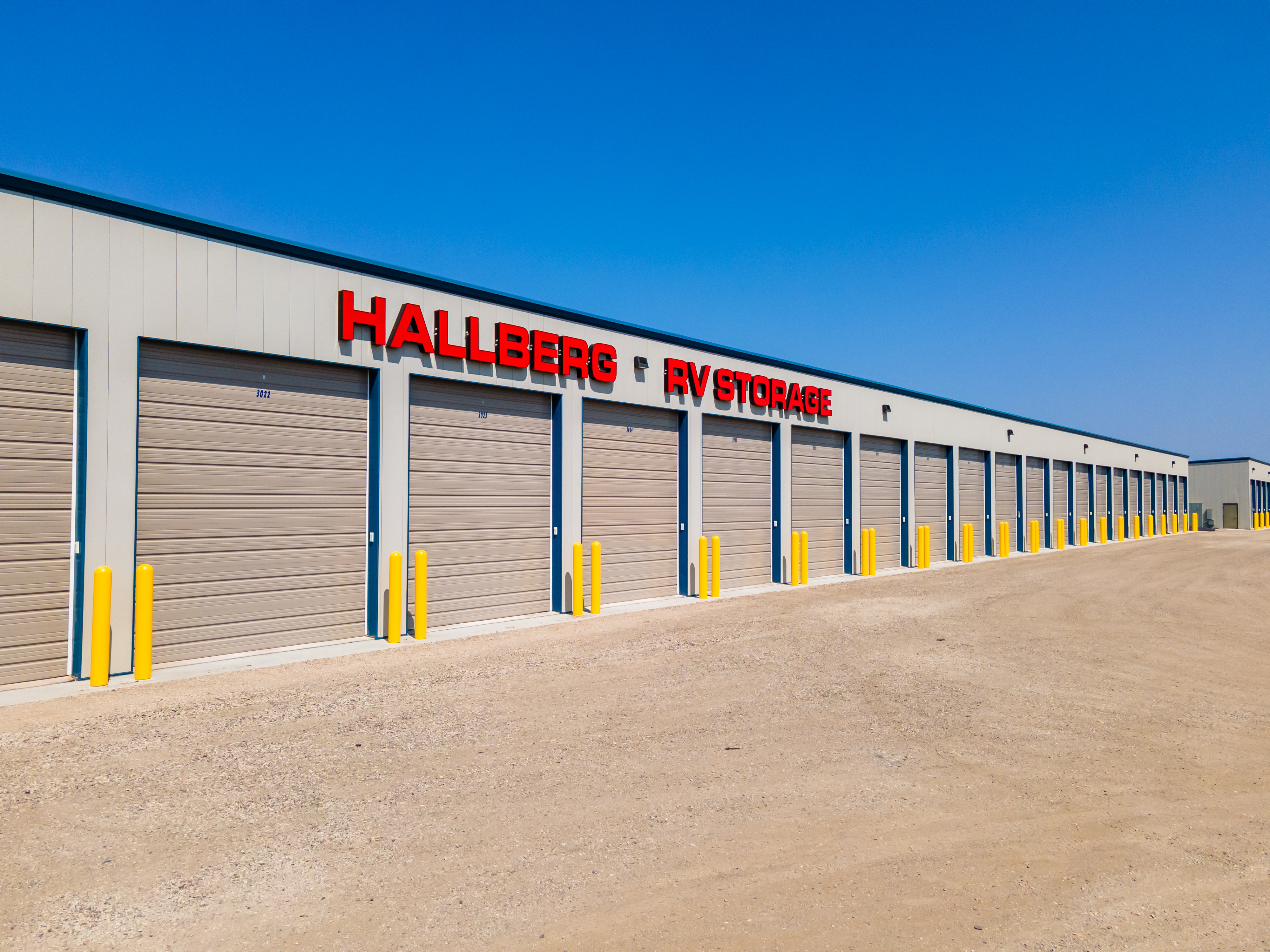 Hallberg Storage - Wyoming 26470 Fallbrook Ave   Wyoming MN 55092
